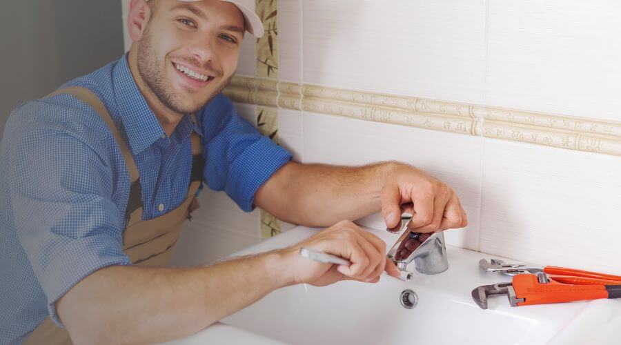 Professional water heater repair in Compton, IL